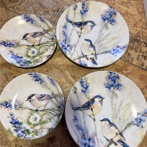 Bluebonnets & Bird Plates set. Certified international.Susan Winget